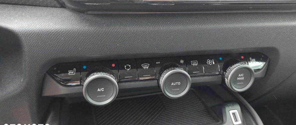 Citroen C4 cena 79900 przebieg: 42315, rok produkcji 2021 z Pakość małe 154